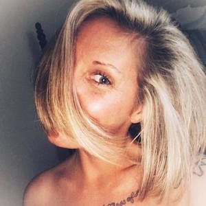 Meet your Posher, Catherine